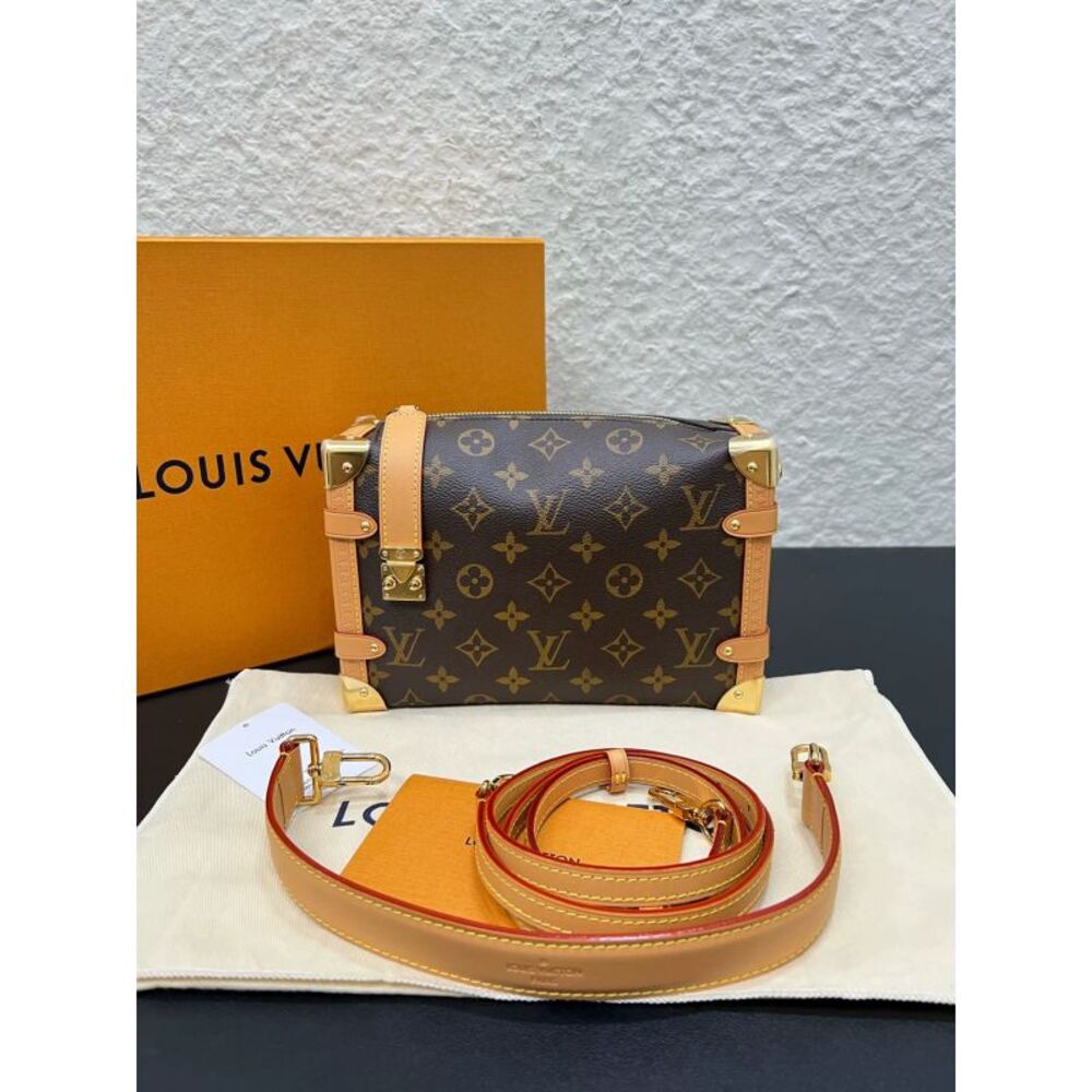 Louis Vuitton Women Pre-Loved Bag Brand New Condition